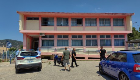 Ναύπλιο:Δικατικός Ανιπρόσωπος Δεν Άφηνε Τον Κόσμο Να Ψηφίσει