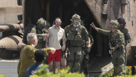 Ισραήλ: Πρώην όμηρος στη Γάζα θα παραστεί στην κηδεία του πατέρα του