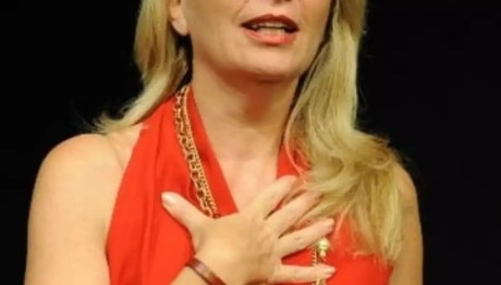 Μυρτώ Πισπινή