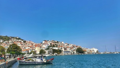 Αυτό Το Πανέμορφο Ελληνικό Νησί Ξεχωρίζουν Οι Γάλλοι