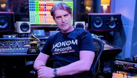 Νέο single για τον βραβευμένο με Grammy συνθέτη, Antaeus