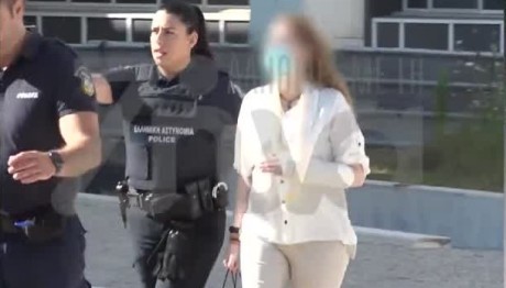 Μητέρα Πάτρα: Ατύχημα Μέσα Σε Κλούβα Της ΕΛ.ΑΣ.