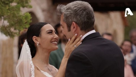 Το Τραγούδι Για Τον Έρωτα Χρήστου Και Στέλλας Στον Σασμό