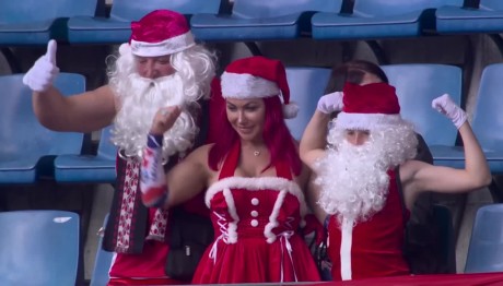 Euro 2024: Κροάτισσα Ντύθηκε Άγιος-Βασίλης