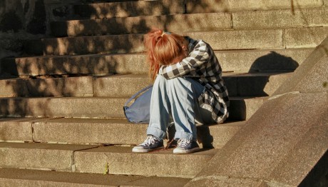 Γαλλία: 12χρονη Θύμα Ομαδικού Βιασμού Γιατί Είναι Εβραία