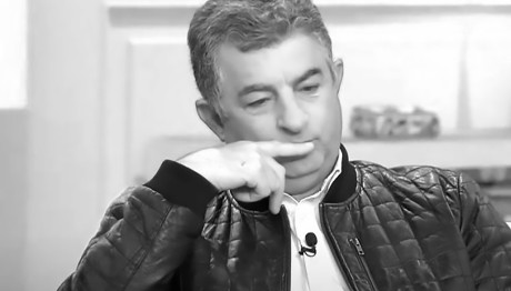 Γιώργος Καραϊβάζ