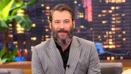 Αντίνοος Αλμπάνης