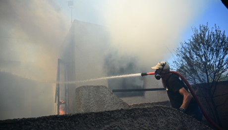 φωτιά Κερατέα