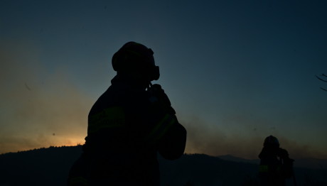 πυρκαγιές σε Σταμάτα και Κερατέα