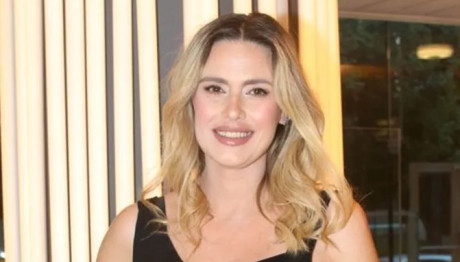 Μαρκέλλα Γιαννάτου: Με Μαγιό Ένα Χρόνο Μετά Τη Γέννα Της