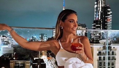 Αθηνά Οικονομάκου