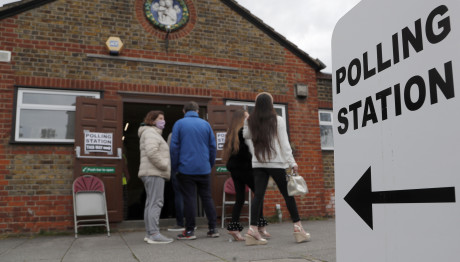 Εκλογές Σήμερα Στη Βρετανία