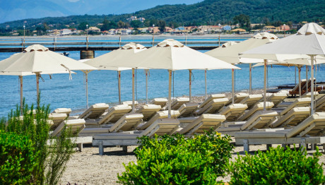 MyCoast: Βροχή Τα Αλληλοκαρφώματα Και Οι Καταγγελίες