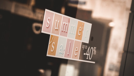 Καλοκαιρινές Εκπτώσεις: Πότε Ξεκινούν - Πόσο Θα Διαρκέσουν