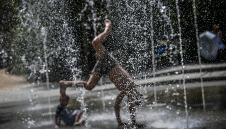 Καιρός: Έρχεται Καύσωνας Διαρκείας - Καμίνι Η Χώρα
