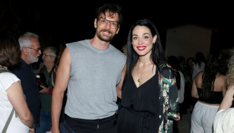 Γιάννης Κουκουράκης: Σπάνια βραδινή έξοδος για τον ηθοποιό