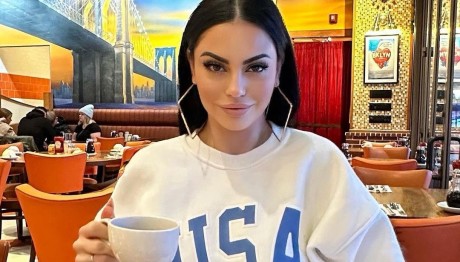 Δήμητρα Αλεξανδράκη