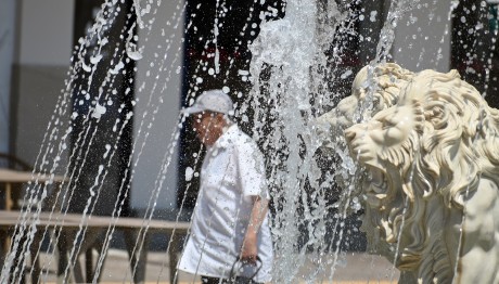 Καύσωνας: Συμβουλές Προστασίας - SOS Για Ευπαθείς Ομάδες
