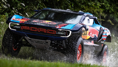 Το Ford Raptor T1+ είναι...θηρίο ανήμερο