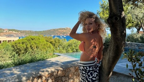 Βίκυ Κάβουρα