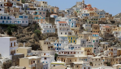 Κάρπαθος: Το Νησί Με Τα Κρυστάλλινα Νερά & Τα Άγρια Τοπία