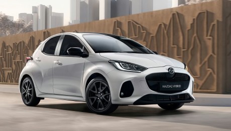 Γιατί σας συμφέρει να πάρετε τώρα το Mazda 2 Hybrid