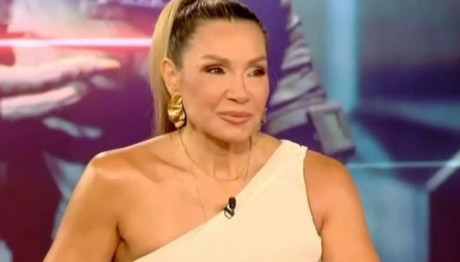 Πετρουλάκη: Απάντησε στα σχόλια που δέχεται για τις πλαστικές