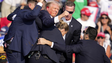 FBI: Δεν Ξέρουμε Αν Χτύπησε Σφαίρα Τον Ντόναλντ Τραμπ