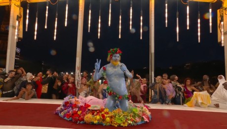 Παρίσι: Τι Απαντά Ο Σκηνοθέτης Της Τελετής Έναρξης