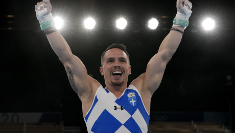 Λευτέρης Πετρούνιας: Τα μετάλλια, Το Ύψος Και Η Οικογένεια