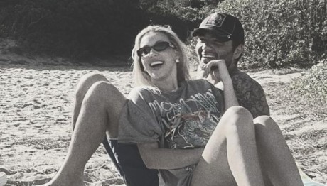 Χρήστος Μάστορας – Γαρυφαλλιά Καληφώνη