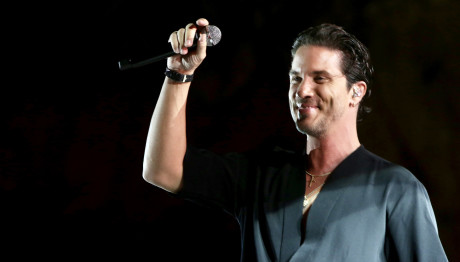 Νίκος Οικονομόπουλος