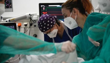 Αναισθησιολόγος Κατηγορείται Ότι Δηλητηρίαζε Ασθενείς