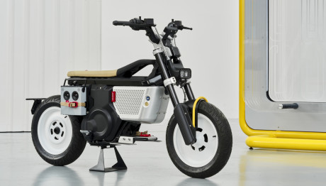 Έρχεται το BMW CE 02 x VAGABUND