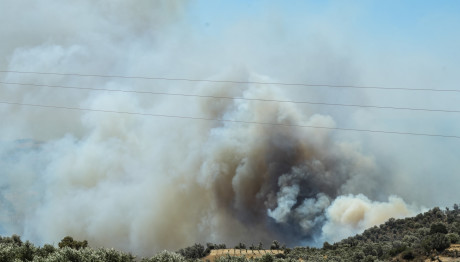 Φωτιά Ρέθυμνο: Μπαράζ Εκκενώσεων - Ενισχύσεις Από Αθήνα