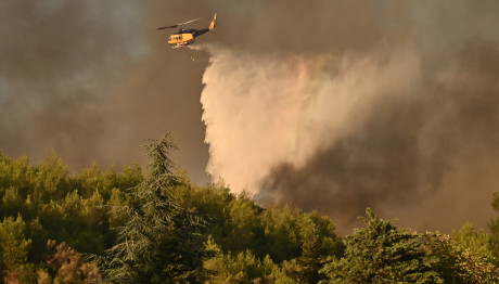 Φωτιά Αττική: Η Απάντηση Της Πυροσβεστικής Για Τα Εναέρια