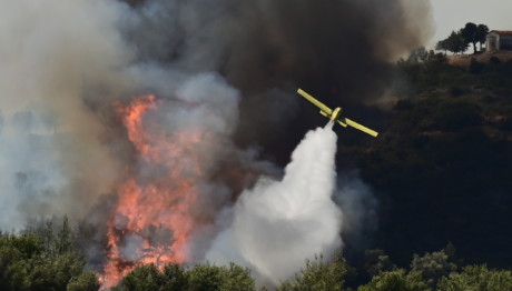 Φωτιά Καίει 27 Μέρες Στο Όρος Όρβηλος