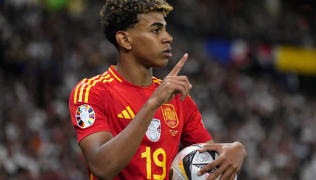 Λαμίν Γιαμάλ