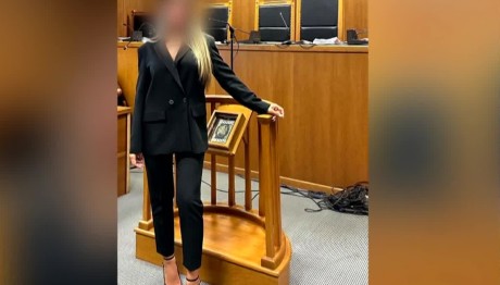 Προφυλακίστηκε Η 29χρονη Δικηγόρος Που Πιάστηκε Με Κοκαΐνη