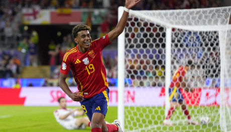 Λαμίν Γιαμάλ