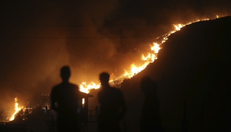 Τουρκία: Φωτιά στο Κορδελιό της Σμύρνης