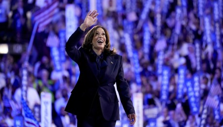 Κάμαλα Χάρις: «Υπόσχομαι να γίνω πρόεδρος για όλους τους Αμερικανούς»