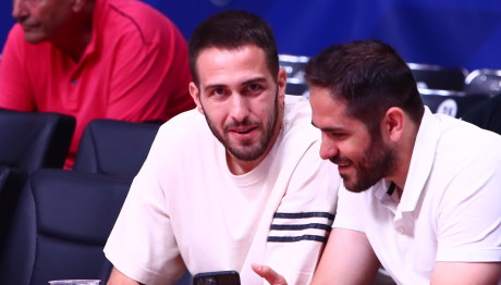 Ολυμπιακός: Τι Συμβαίνει Με Τον Κώστα Φορτούνη