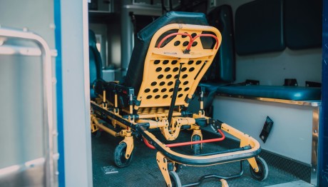 Στο νοσοκομείο με εγκαύματα DJ συγκροτήματος