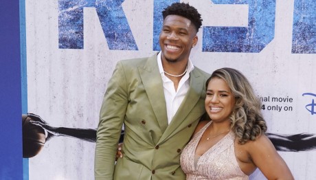 Γιάννης Αντετοκούνμπο: To bachelorette party της Mariah στη Μύκονο