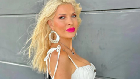 Μενεγάκη: Οι Νέες Φωτογραφίες Από Την Άνδρο