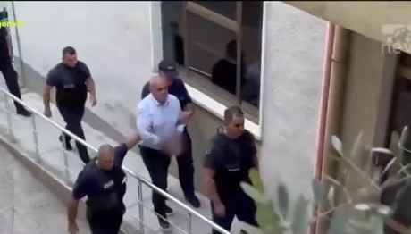 Ελεύθερος Ο Φρέντι Μπελέρης