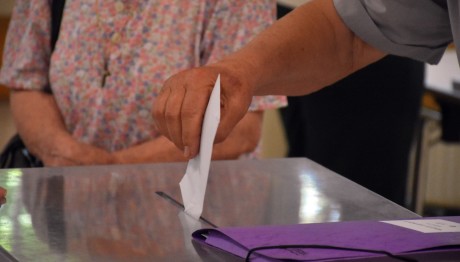 Δημοσκόπηση Opinion Poll: 3ος Ο ΣΥΡΙΖΑ - Μάχη Στο ΠΑΣΟΚ