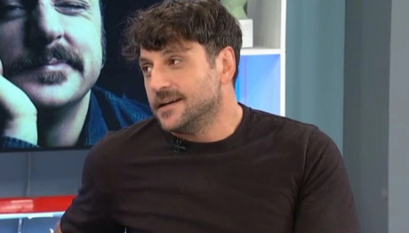 Χρυσοστόμου: «Πριν Την Παράσταση Κάνω Μια Προσευχή»