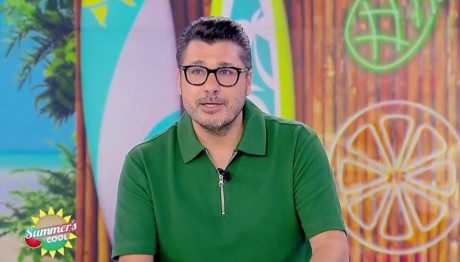 Λάμπρος Κωνσταντάρας